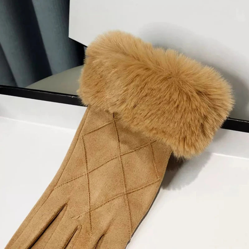 Elegant Suede Winter Gloves – Luxuriöser Schutz für kalte Tage