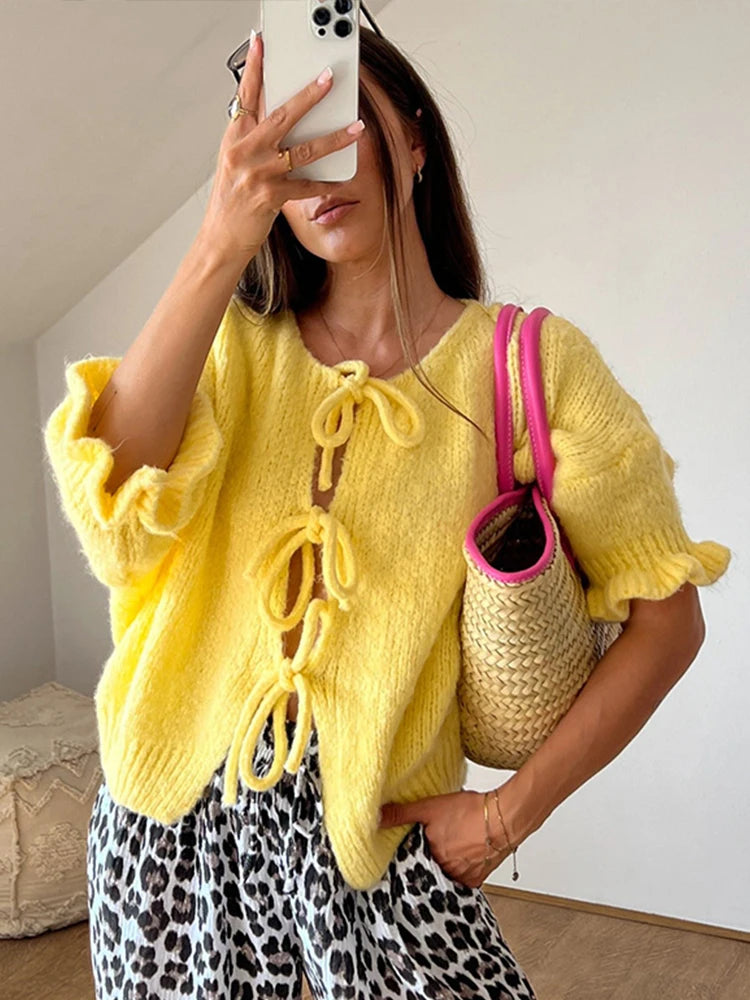 Bow Lace Knit Cardigan: Kurzarm-Strickjacke mit Schleifendetail